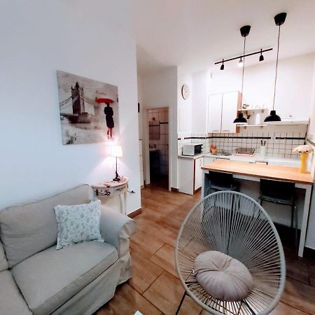 Studio Apartmant Leona With Parking Place Spalato Esterno foto