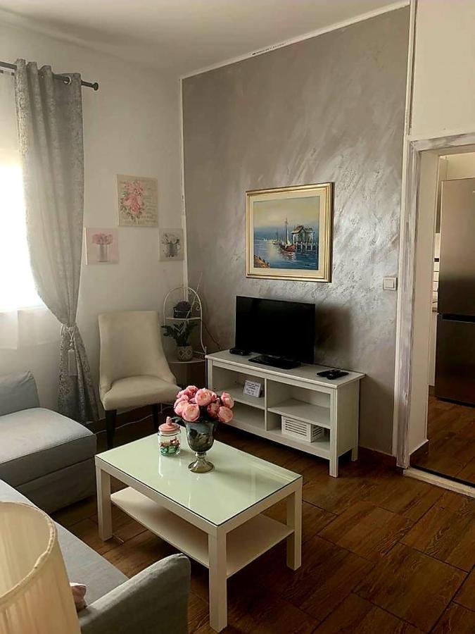 Studio Apartmant Leona With Parking Place Spalato Esterno foto