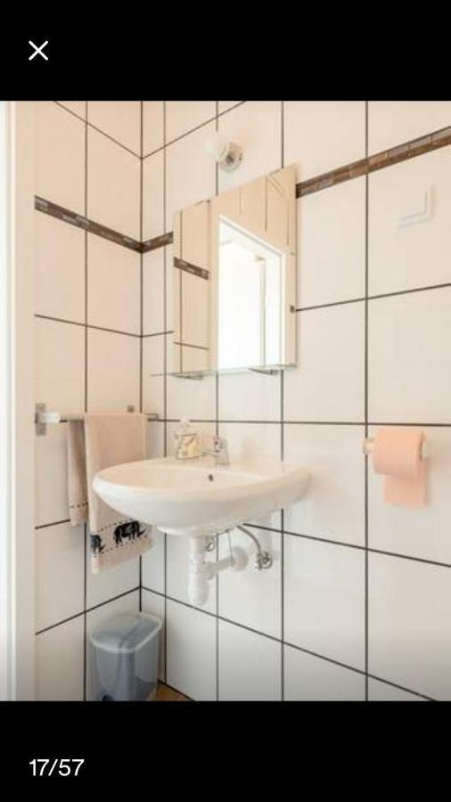 Studio Apartmant Leona With Parking Place Spalato Esterno foto