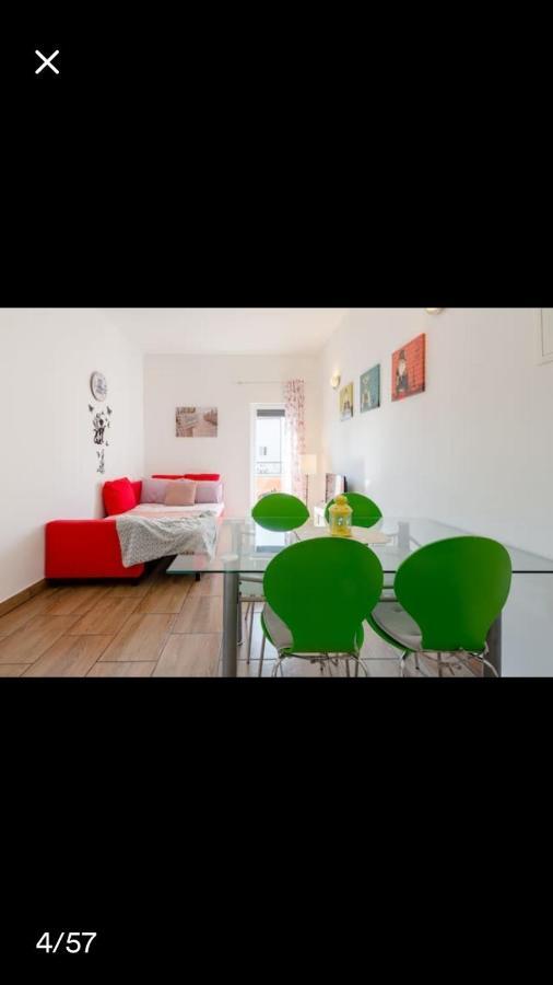 Studio Apartmant Leona With Parking Place Spalato Esterno foto